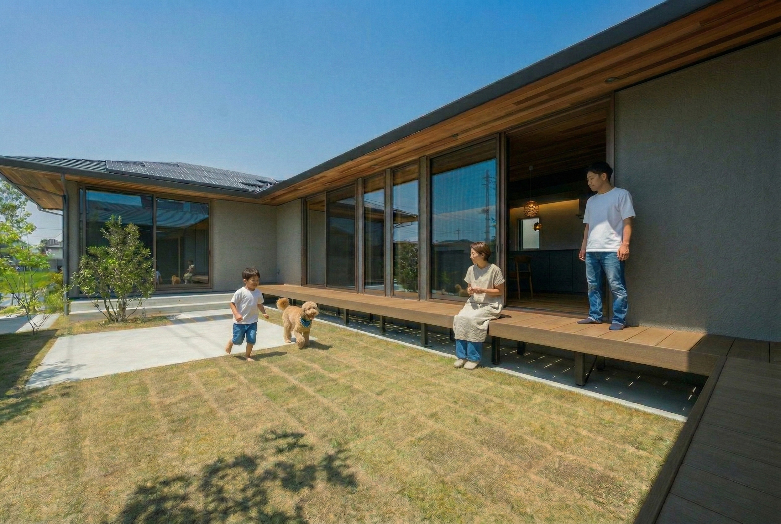 【見学会】「中庭」から光が降り注ぐ、カーテンのいらない平屋