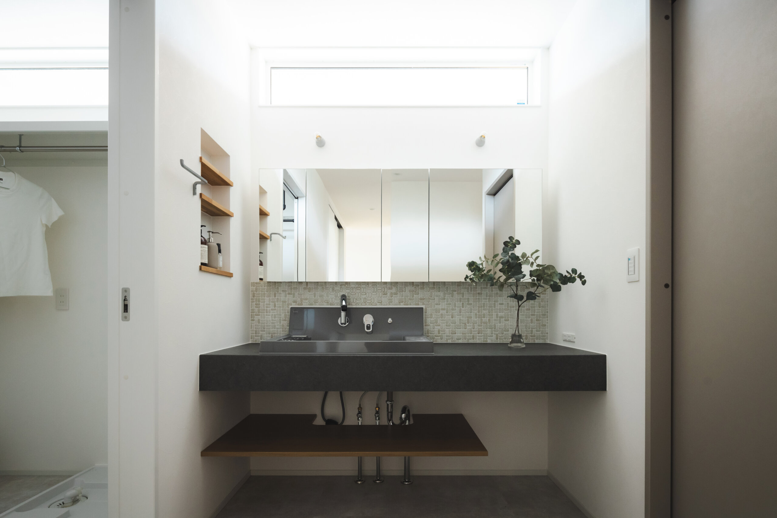 Slideshow Image 4